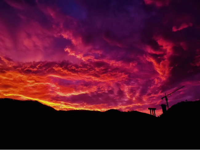 他！一個(gè)月減重40斤！